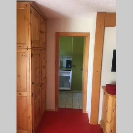 Kleine Gemuetliche Ferienwohnung Fuer 2 Personen. Апартаменты Бергюн