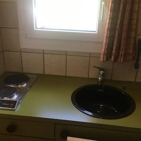 Kleine Gemuetliche Ferienwohnung Fuer 2 Personen. * Berguen